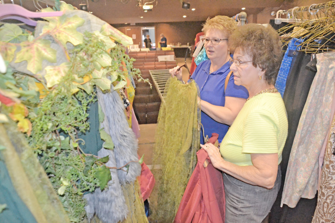Actors Guild of Parkersburg stages successful yard sale News, Sports